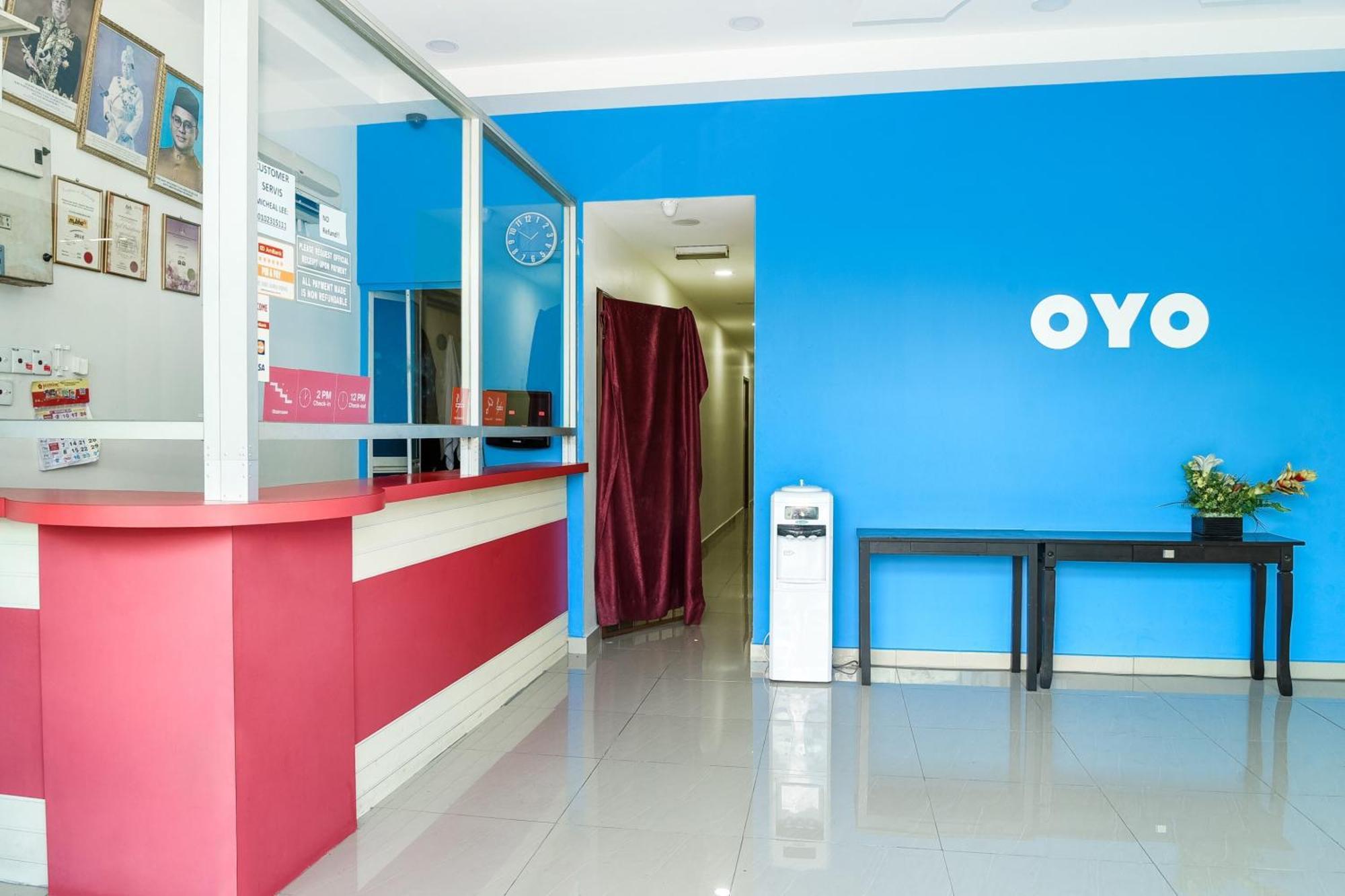 Oyo 90282 Hotel Taj Inn, Seksyen 7 Шах-Алам Экстерьер фото