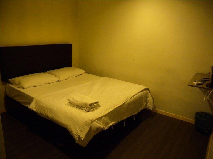 Oyo 90282 Hotel Taj Inn, Seksyen 7 Шах-Алам Экстерьер фото